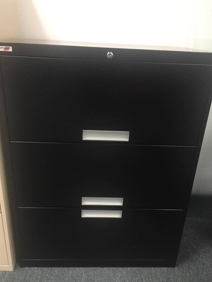 Artopex 3 drawer filing cabinet